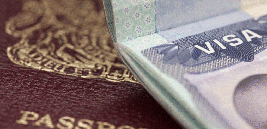 استعلام عن طلب زيارة عائلية قطر