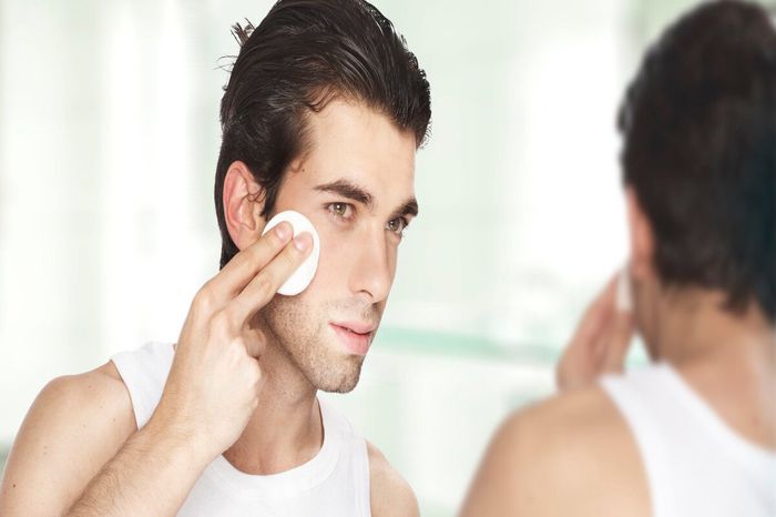 افضل منتجات العناية بالبشرة للرجال من Kiehl's