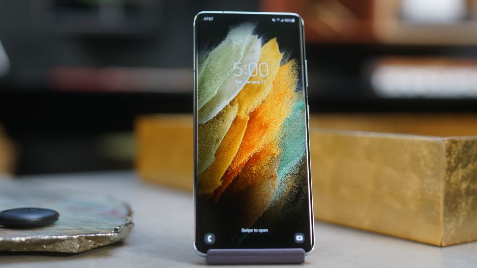 1. Samsung Galaxy S21 Ultra - أفضل 15 هاتف ذكي لعام 2021