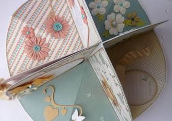 اشكال مطويات سهلة7