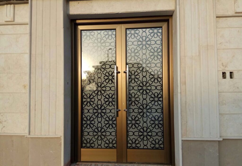 بوابات حديد ليزر 6