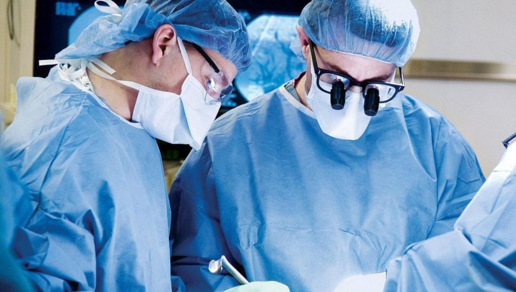 افضل دكتور مخ واعصاب في مستشفى فقيه