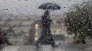 رؤية المطر في المنام للمهموم