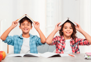 مطويات عن خصائص النمو للمرحلة المتوسطة