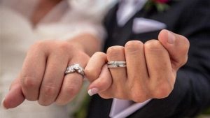 بوستات حب للمخطوبين