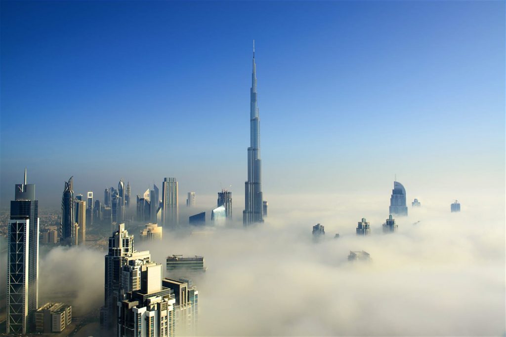 تعبير عن دبي بالانجليزي مختصر