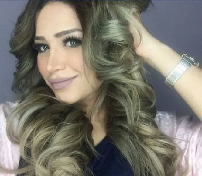 اللون الزيتوني