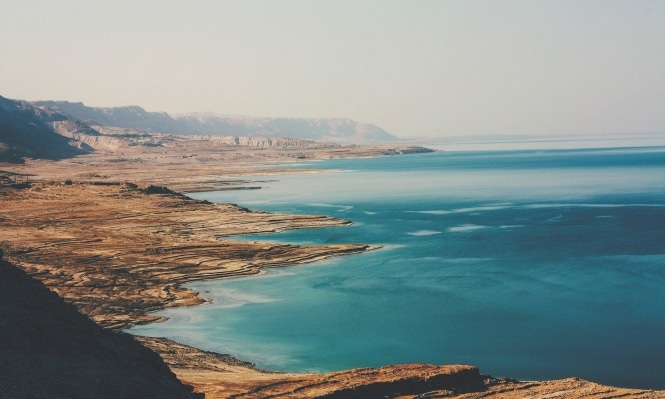 موضوع تعبير عن البحر الميت بالانجليزي