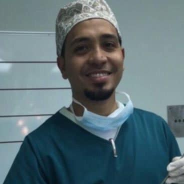 رايكم في الدكتور باسم عثمان