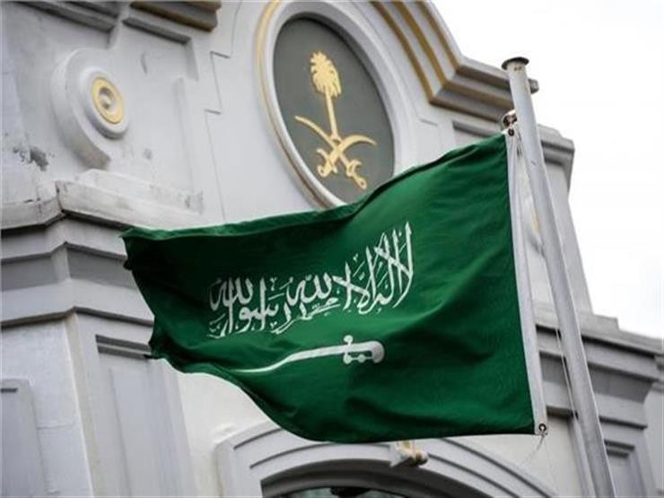مدة عقد العمل لغير السعوديين