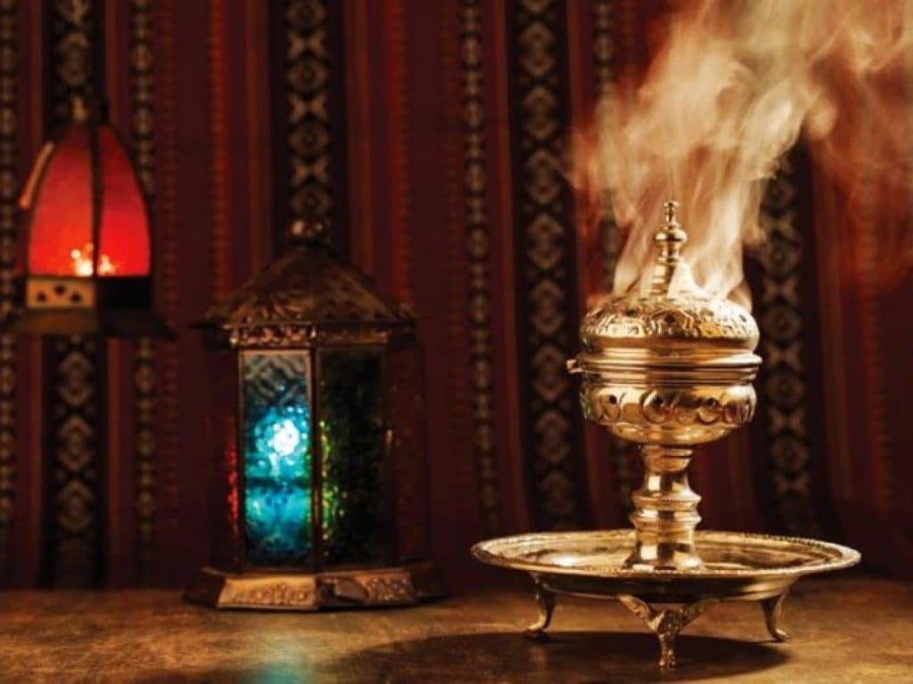 عبارات عن البخور تويتر