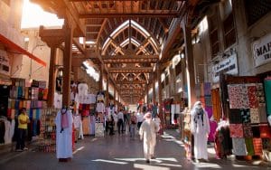 محلات بيع بالجملة في الإمارات