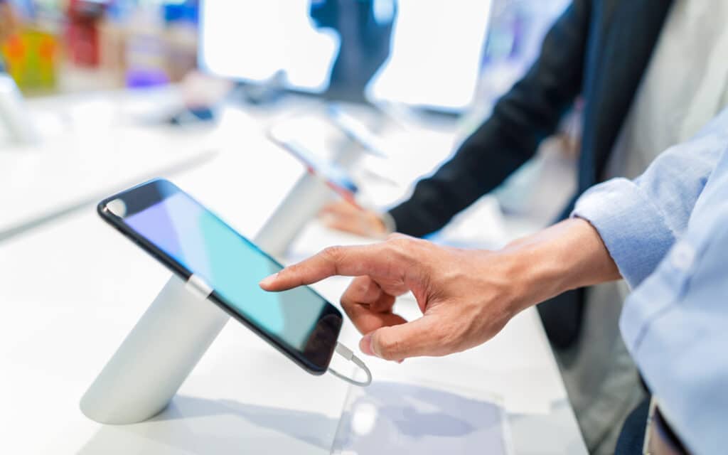 محلات بيع تلفونات بالاقساط في الإمارات