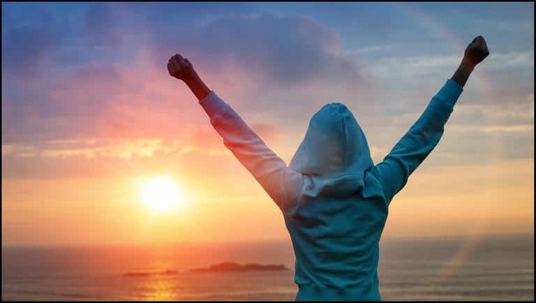 عبارات ثقة بالنفس قوية فيس