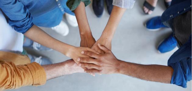كلمات عن الوفاء بين الأصدقاء