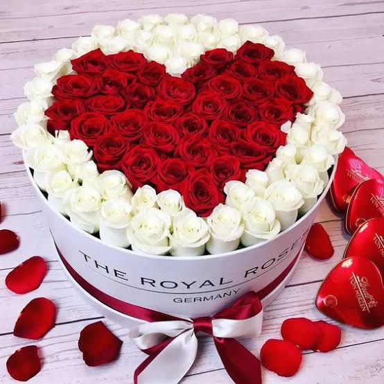 عبارات عن شخص يهتم بك