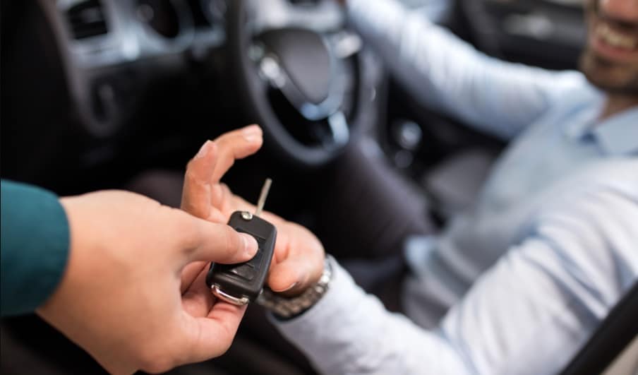 اسماء شركات تأجير السيارات في مطار الرياض