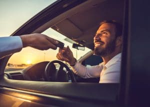 اسماء شركات تأجير السيارات في مطار الرياض