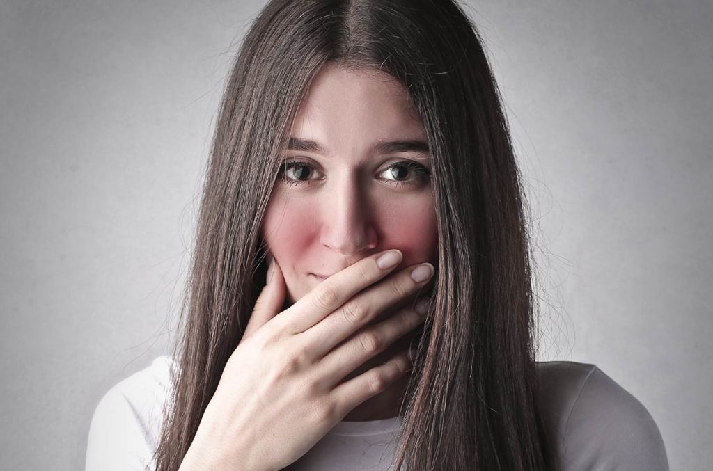 كيفية التخلص من الخجل واحمرار الوجه