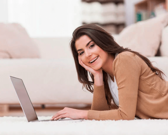 كيف اجذب انتباه شخص في مواقع التواصل
