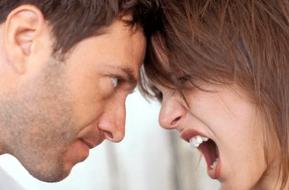المرأة العنيدة والرجل العصبي