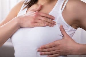 مين اختفى عندها الم الثدي وطلعت حامل