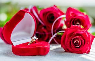 عبارات خطوبة قصيرة