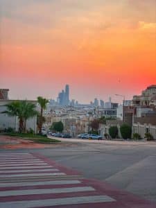 وش رايكم بحي التعاون