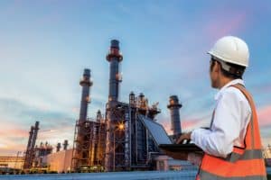 راتب مهندس البترول في الامارات