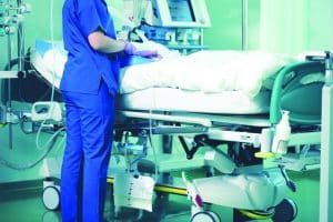 راتب طبيب الطوارئ في السعودية