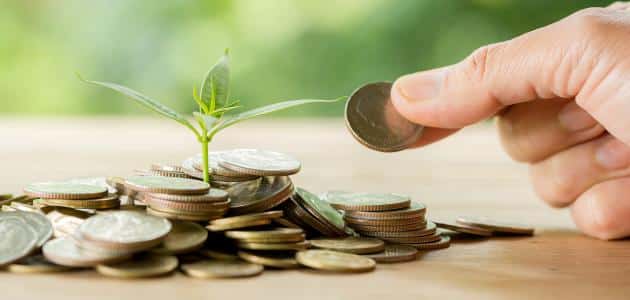 الفرق بين الزكاة والصدقة