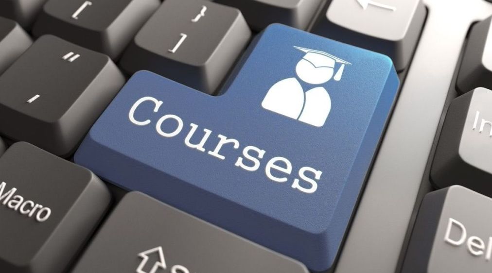 مواقع دورات مجانية بشهادات معتمدة 