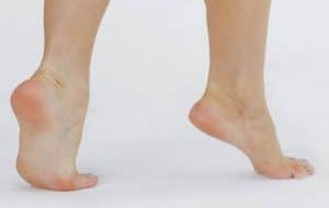 تجاربكم مع الم كعب القدم