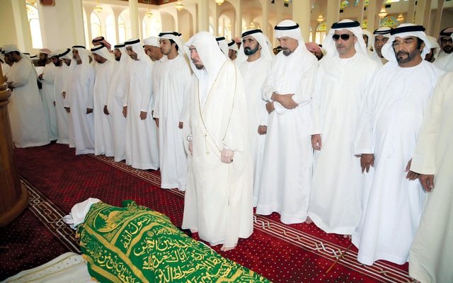 كيفية الصلاة على الميت