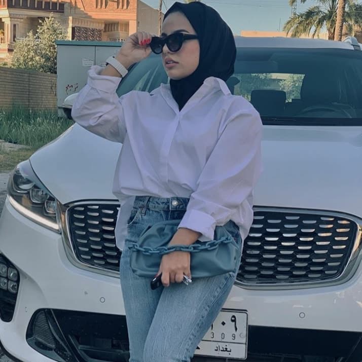 رمزيـات بنات محجبات مع سيارات 1
