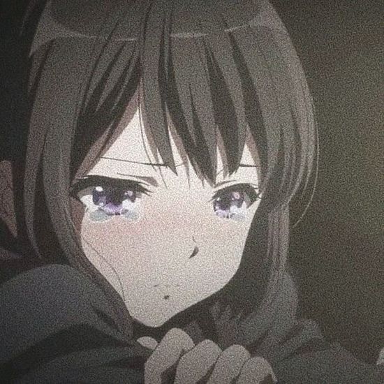 انمي بنات حزين1