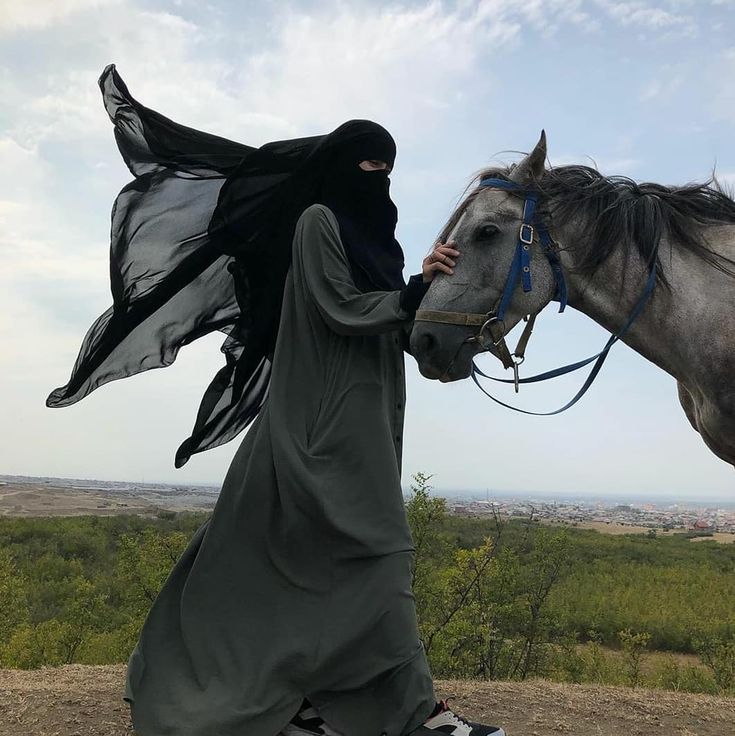 خلفيات خيول وبنات 4