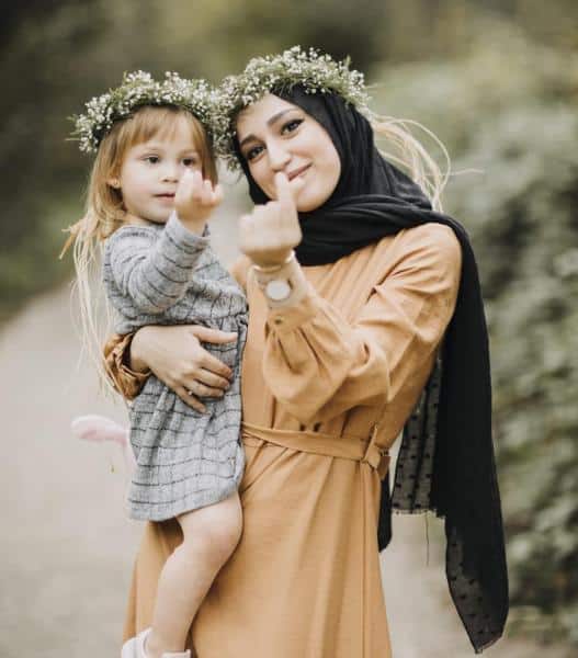 رمزيات ام وبنتها محجبات4