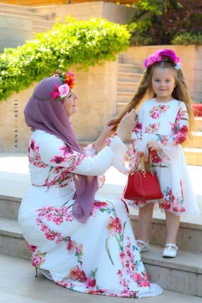 رمزيات ام وبنتها بنفس اللبس3