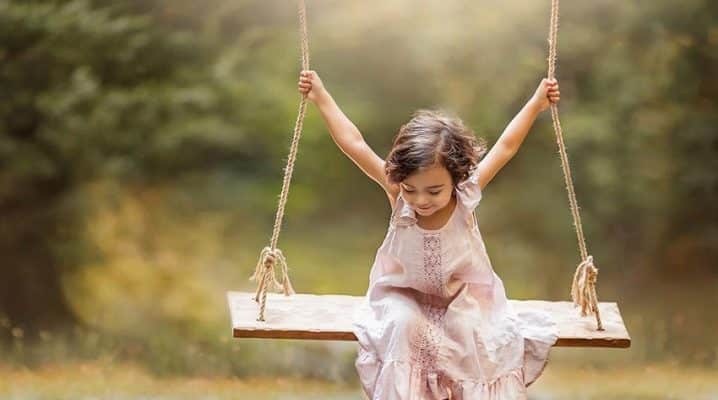 رمزيات بنات على الارجوحة 4