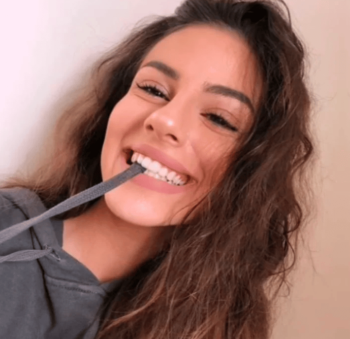 رمزيــات ضحكة بنات 2