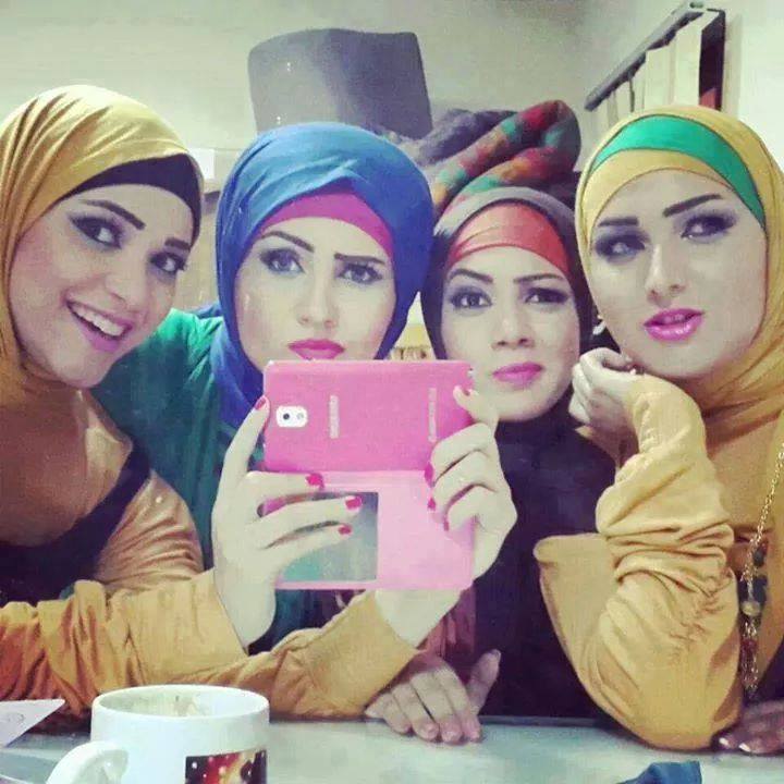رمزيــات صديقات كيوت 4