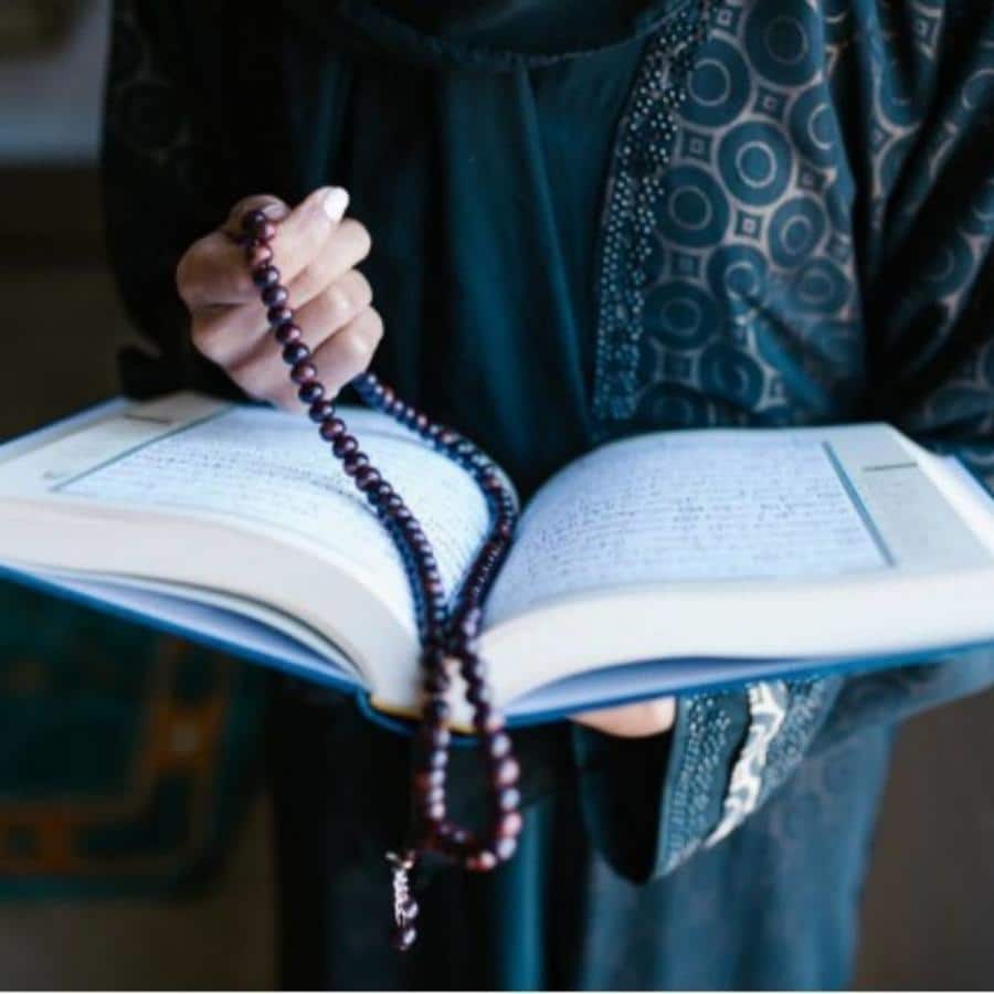 اجمل الصور عن القران الكريم بنات 2