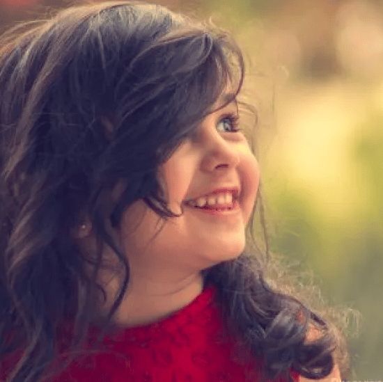 خلفيات اطفال بنات جميلة 2022 1