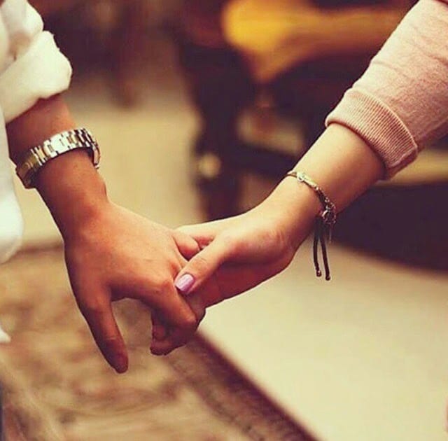 رمزيــات مخطوبين كيوت 4