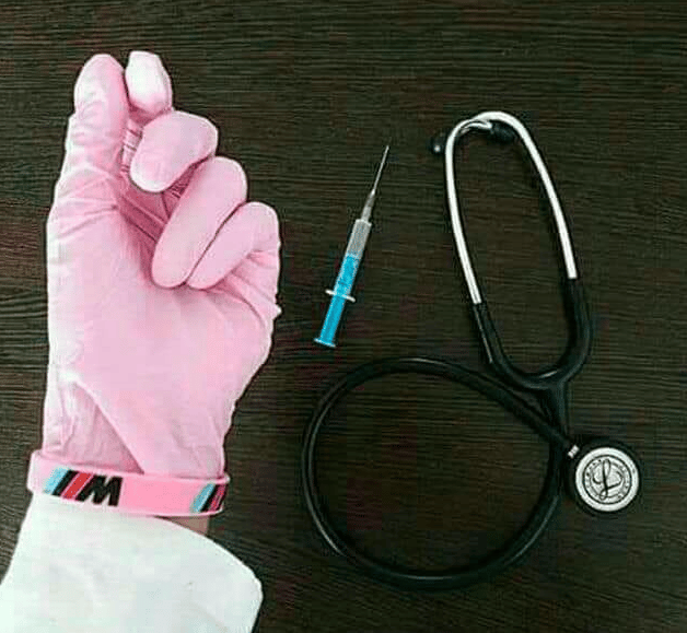رمزيـات ممرضه انستقرام 4