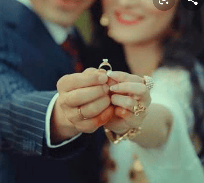 رمزيــات مخطوبين كيوت 5