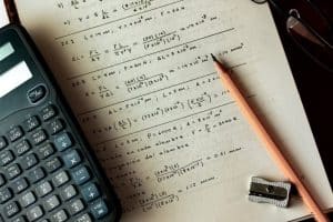 مقدمة بحث رياضيات عن الدوال