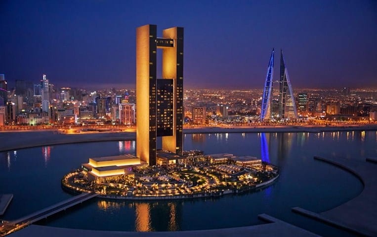 مميزات وعيوب دوله البحرين