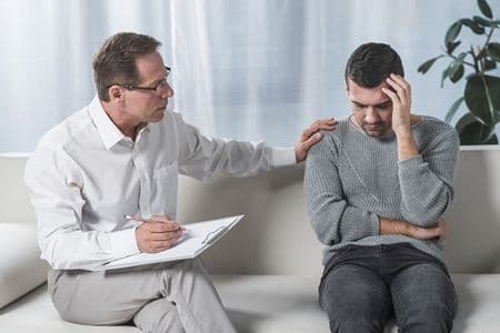 مميزات وعيوب تخصص الطب النفسي